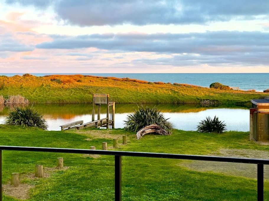 Luxury Absolute Ocean View Lodge Waverley Town District Esterno foto